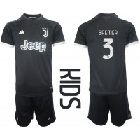Camiseta Juventus Gleison Bremer #3 Tercera Equipación para niños 2023-24 manga corta (+ pantalones cortos)